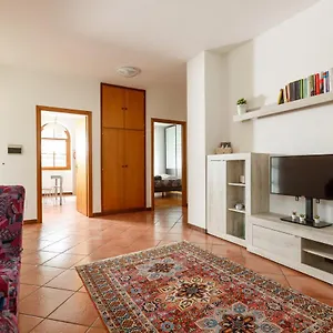 https://il-com0-della-civetta-la-casa-di-dorina.it-lombardy.com