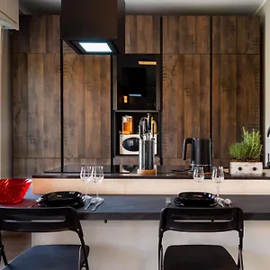 https://la-preziosa-apartment.it-lombardy.com